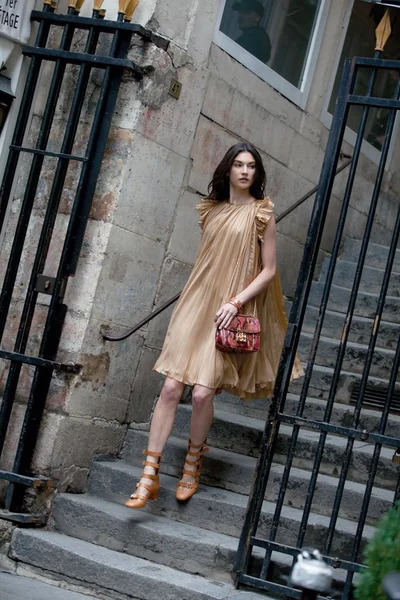 Look 27